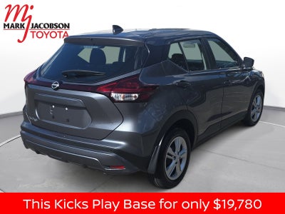 2025 Nissan Kicks Play S