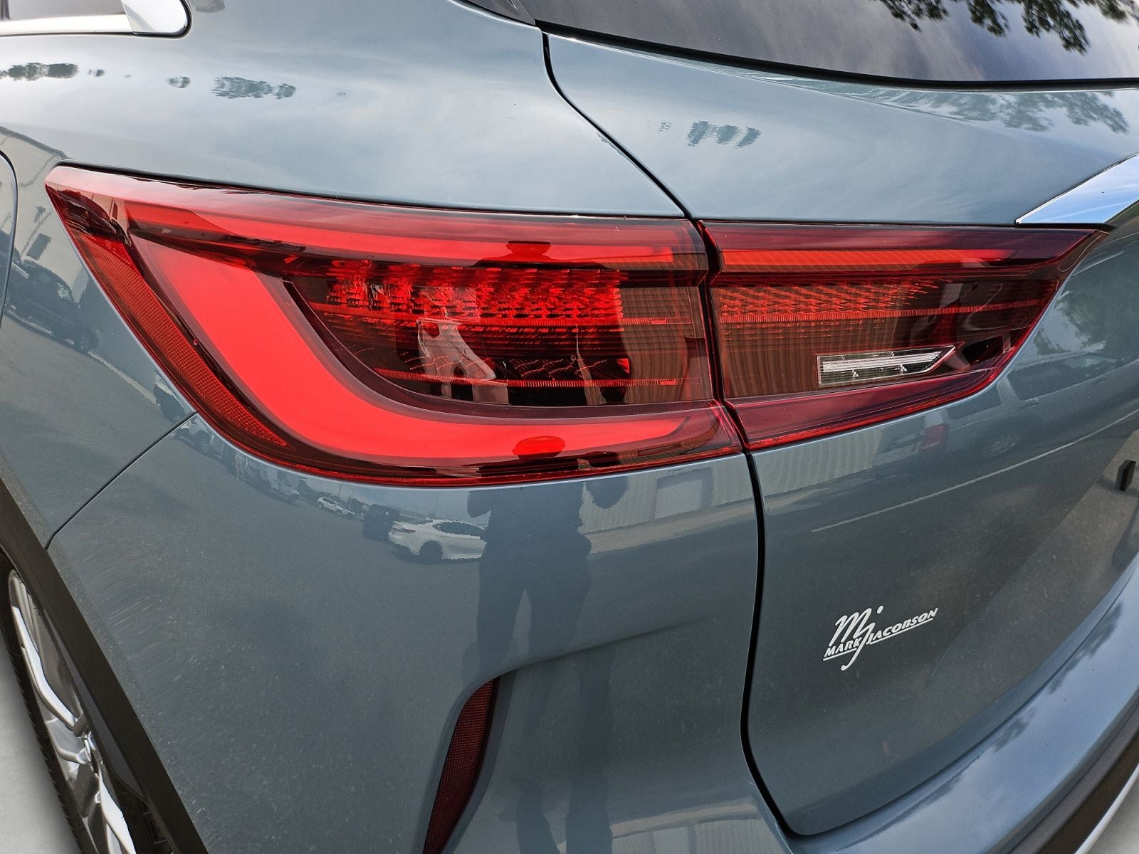 2023 INFINITI QX50 LUXE