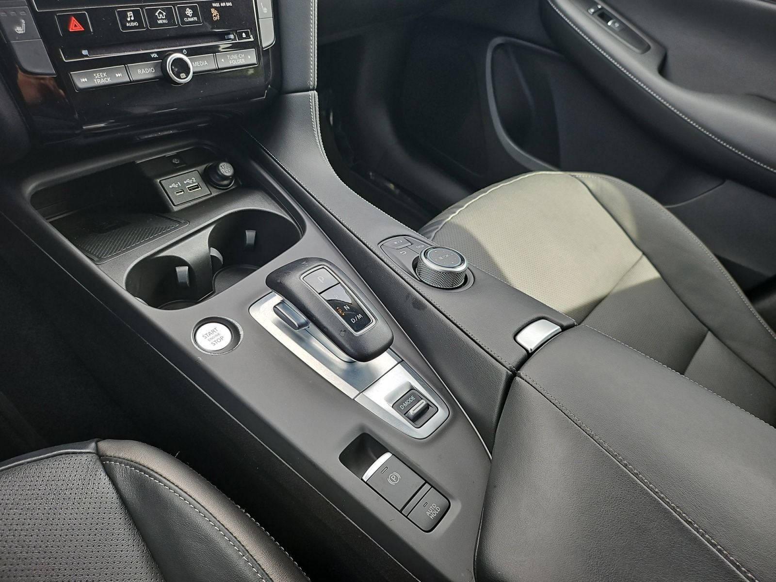 2023 INFINITI QX50 LUXE