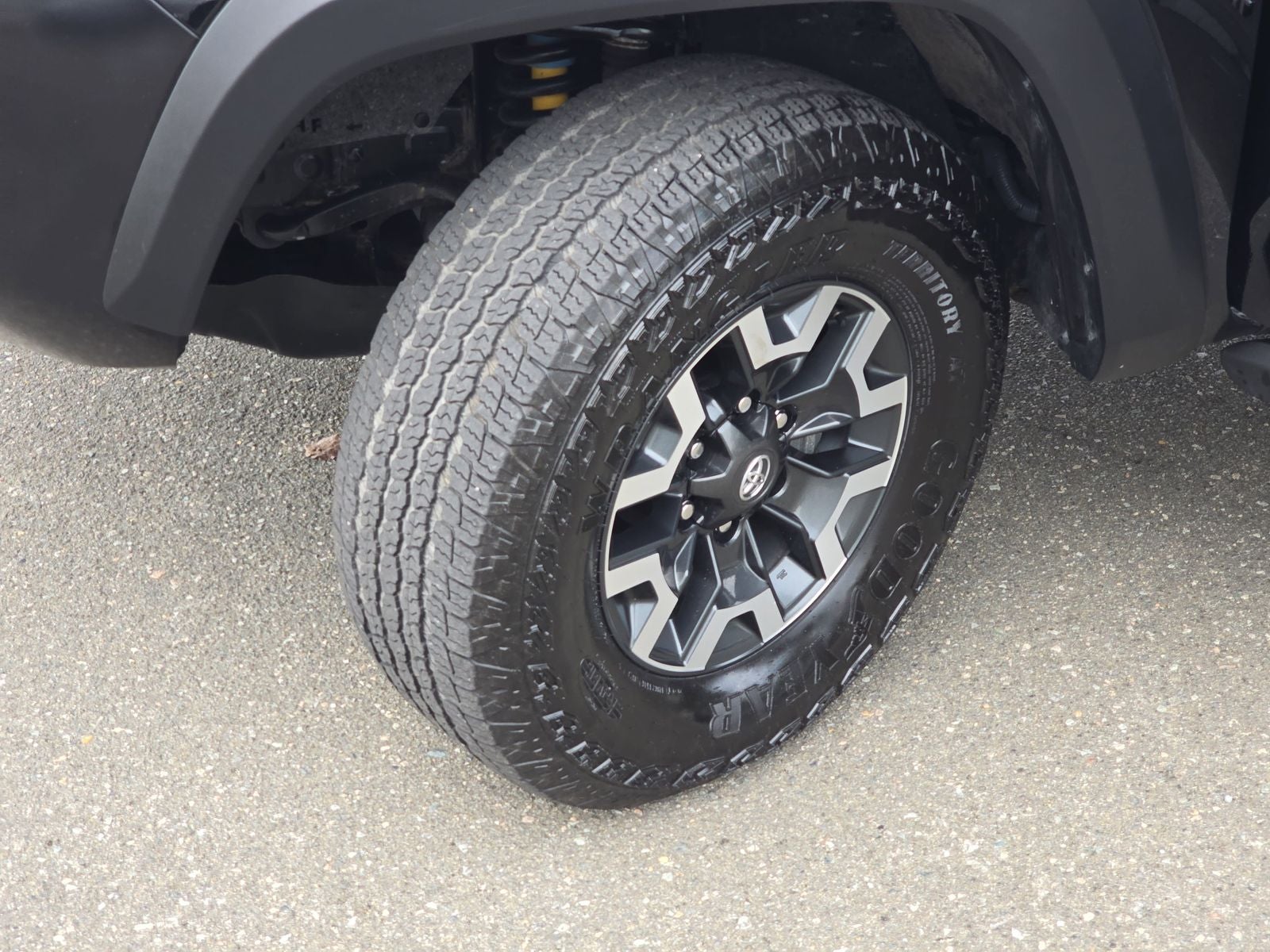 2023 Toyota Tacoma TRD Off-Road V6