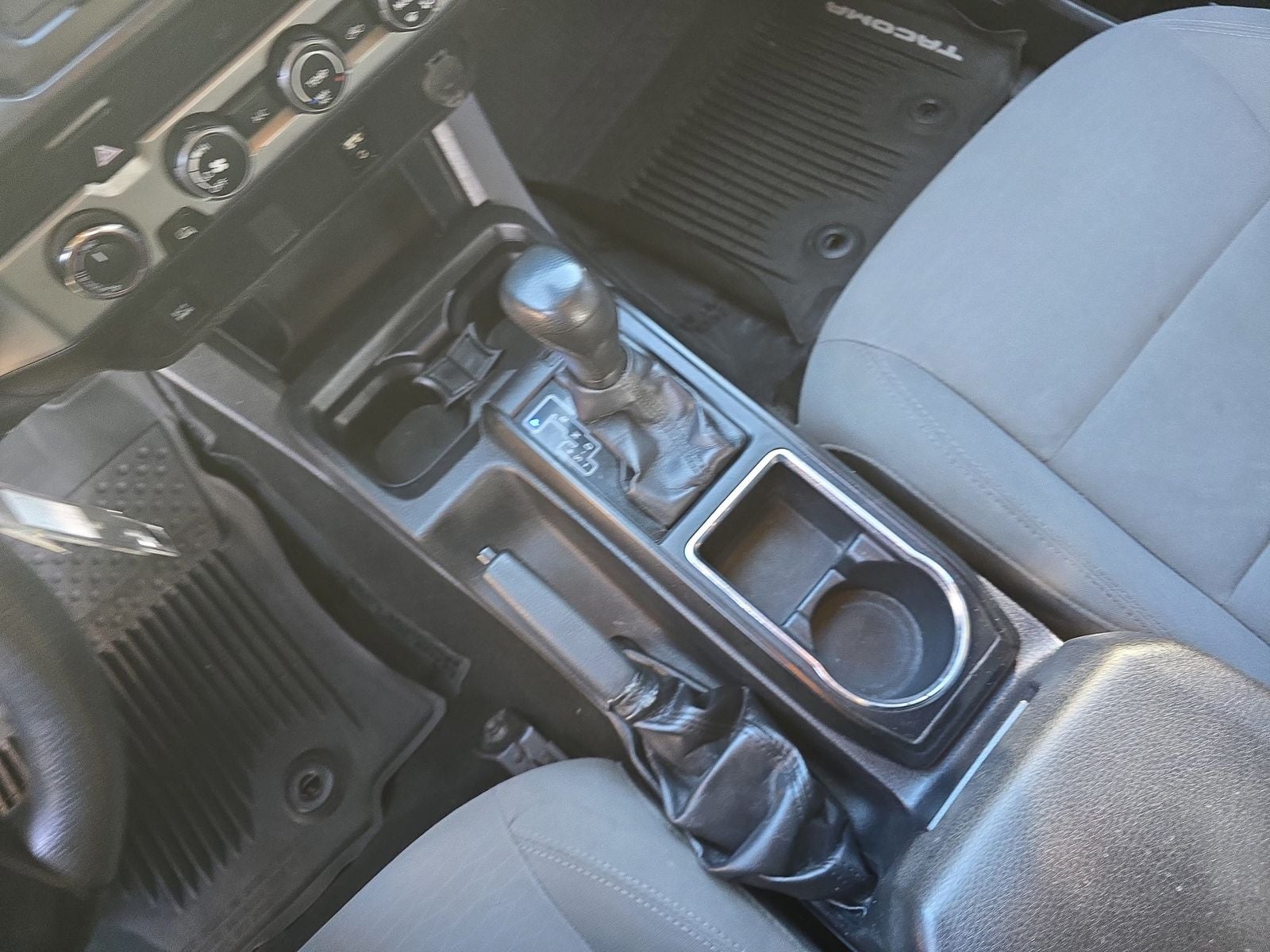 2019 Toyota Tacoma SR V6