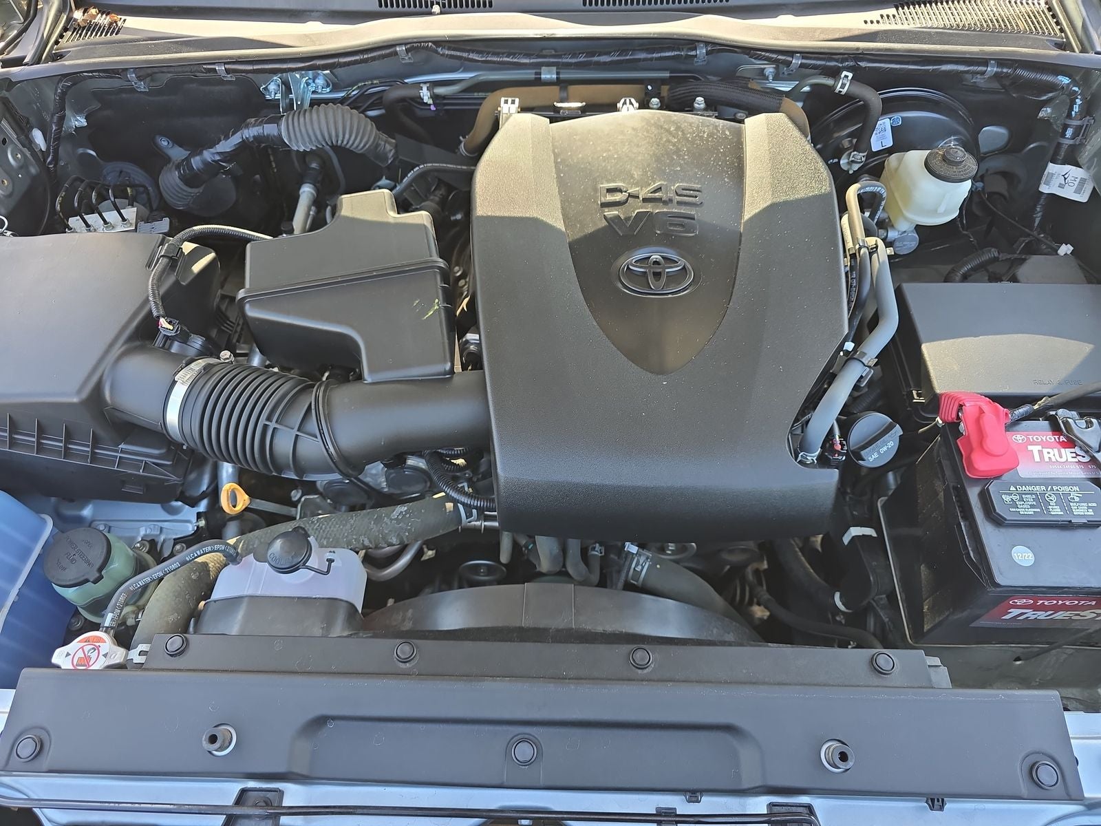 2022 Toyota Tacoma SR5 V6