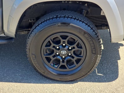 2022 Toyota Tacoma SR5 V6
