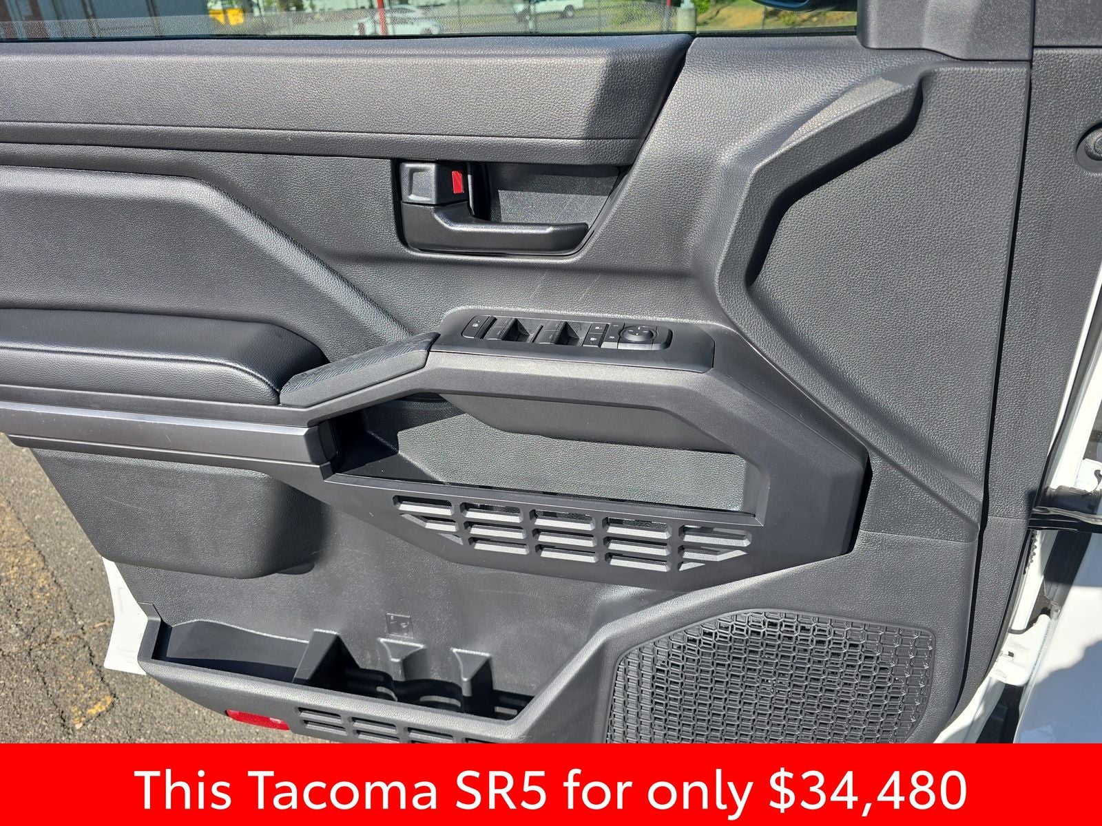 2024 Toyota Tacoma SR5