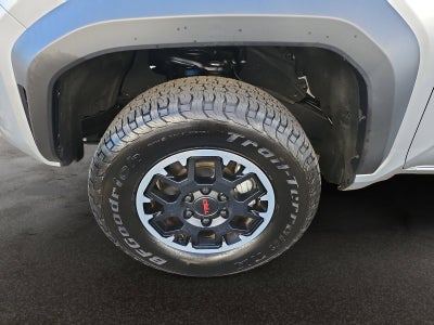 2024 Toyota Tacoma TRD Off-Road