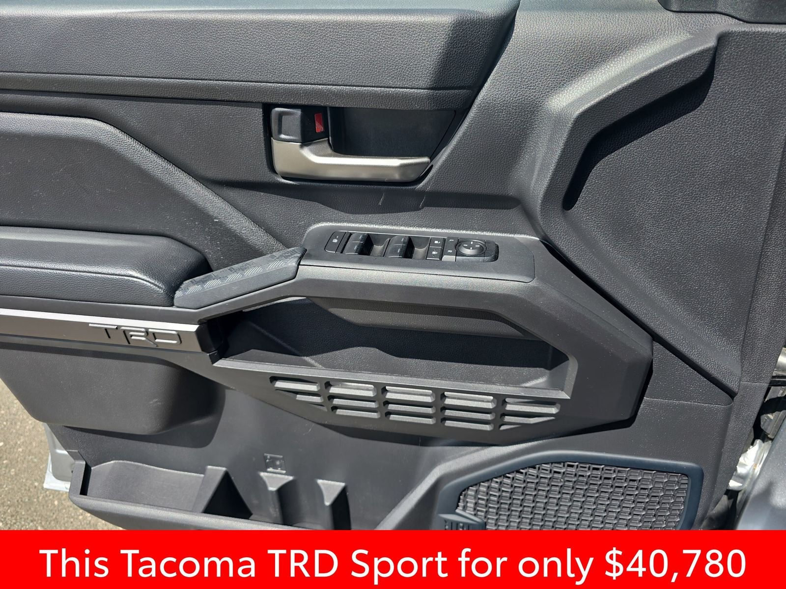 2024 Toyota Tacoma TRD Sport