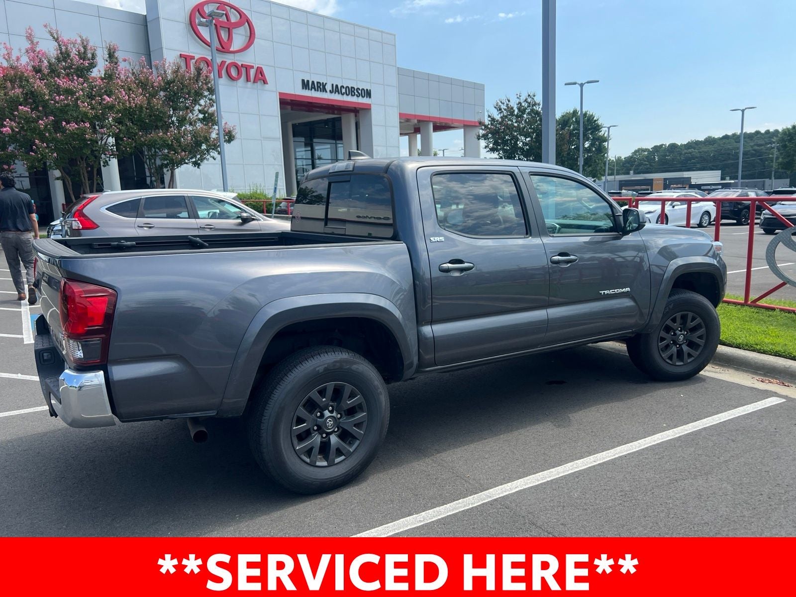 2022 Toyota Tacoma SR5 V6