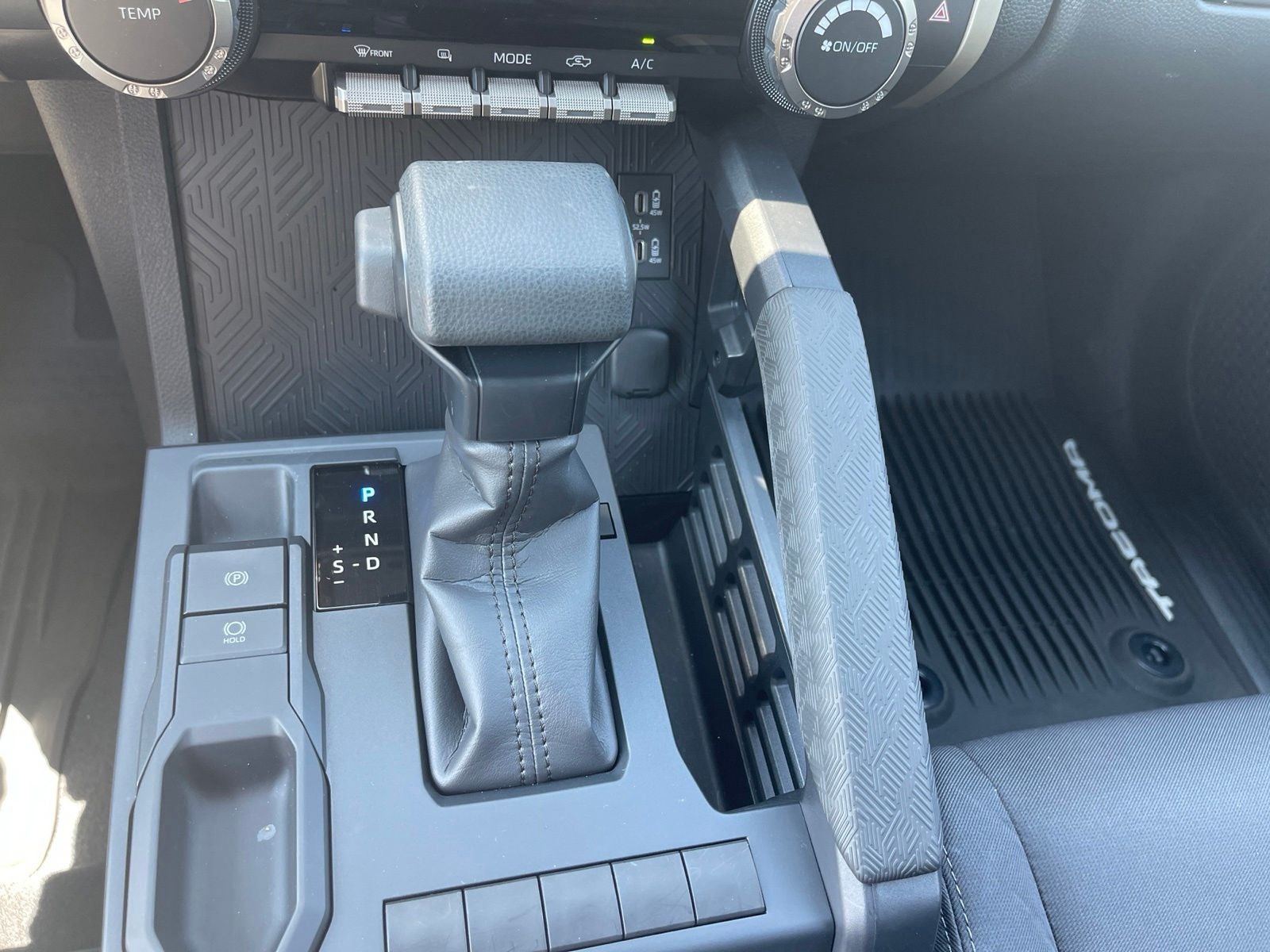 2025 Toyota Tacoma SR