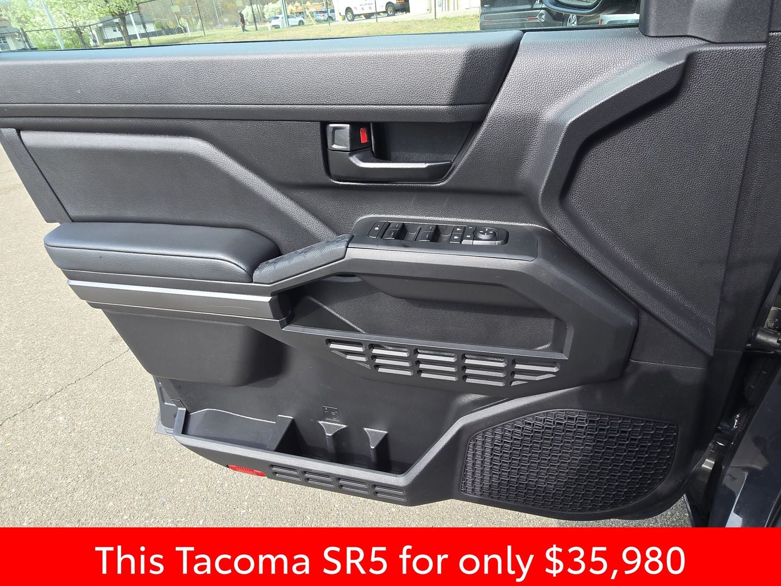 2024 Toyota Tacoma SR5