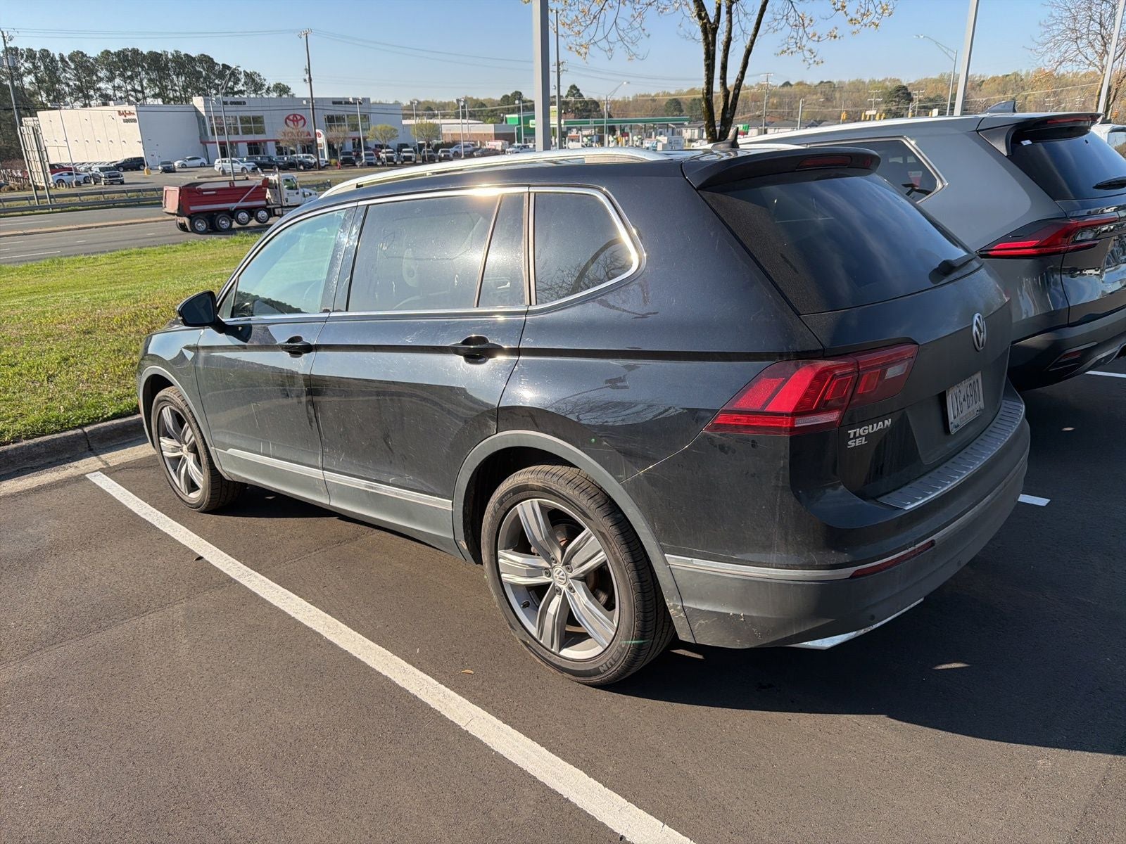 2021 Volkswagen Tiguan 2.0T SEL