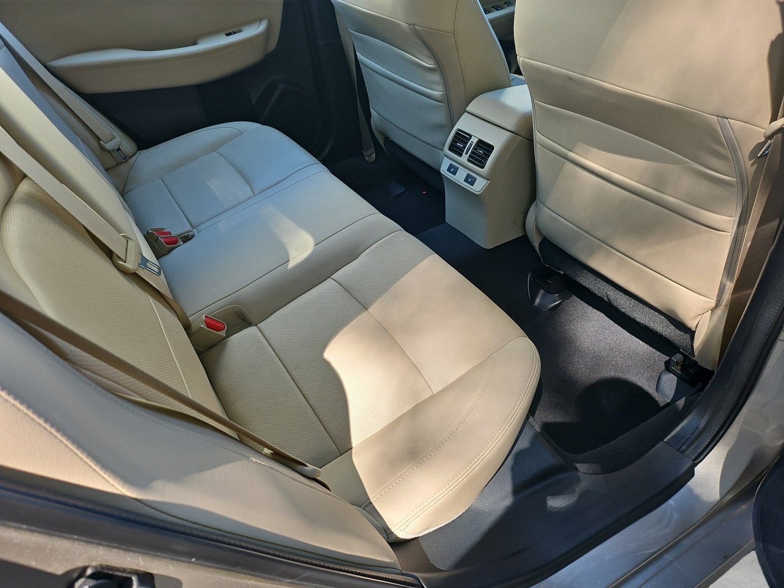2016 Subaru Legacy 2.5i Limited