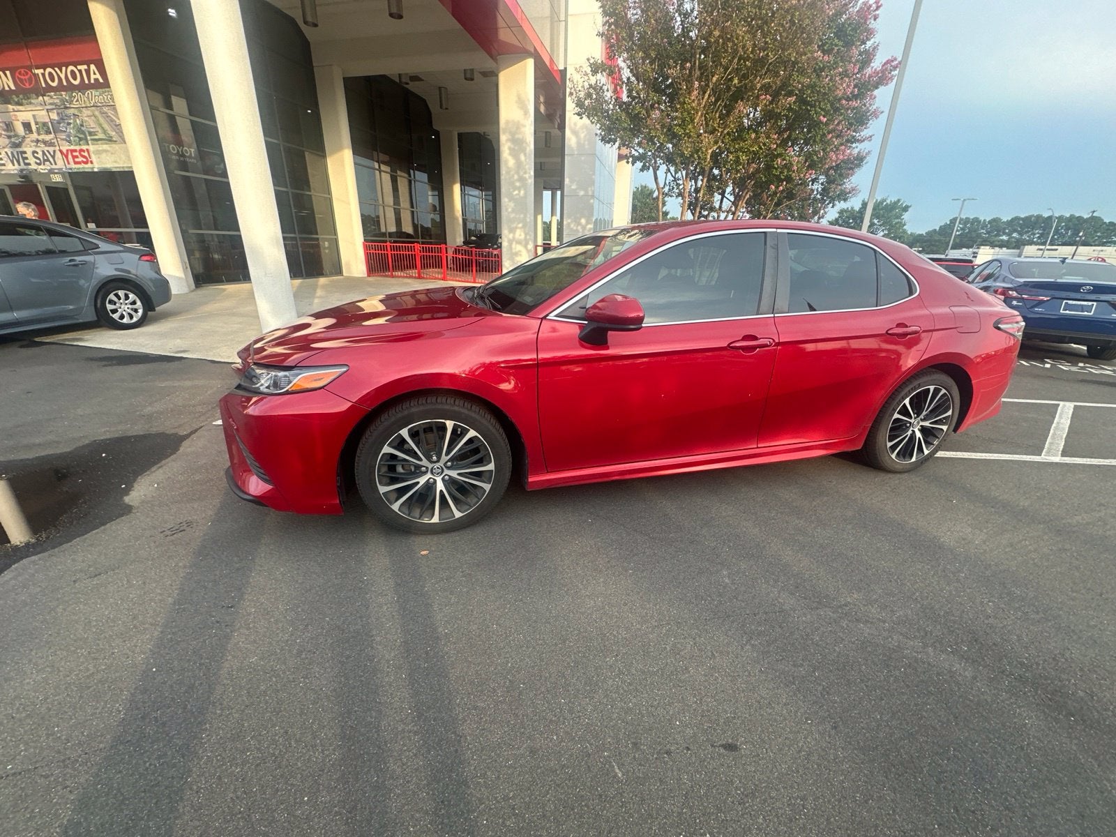 2019 Toyota Camry SE
