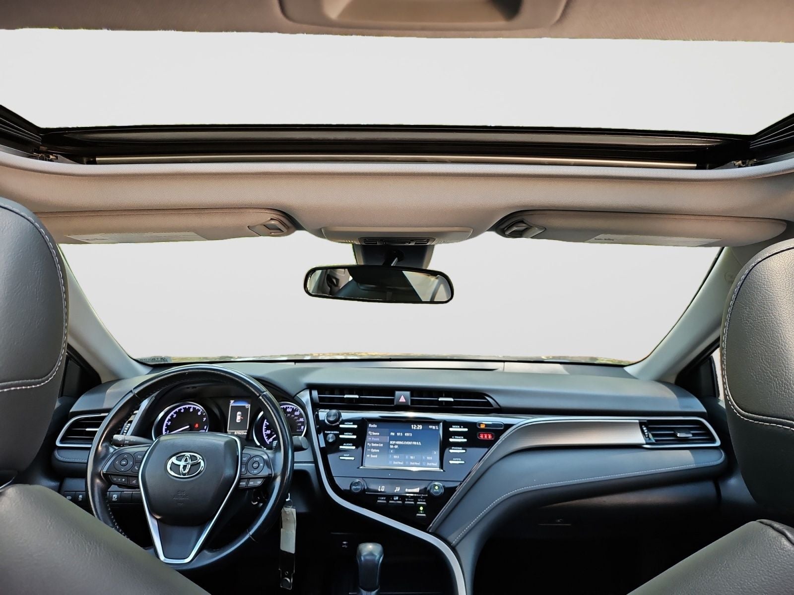 2019 Toyota Camry SE
