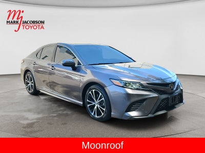 2019 Toyota Camry SE