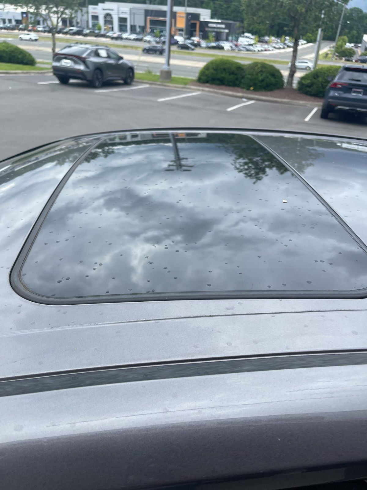2019 Toyota Camry Hybrid XLE