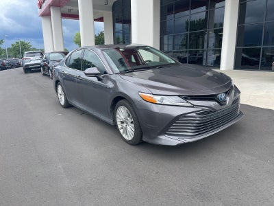 2019 Toyota Camry Hybrid XLE