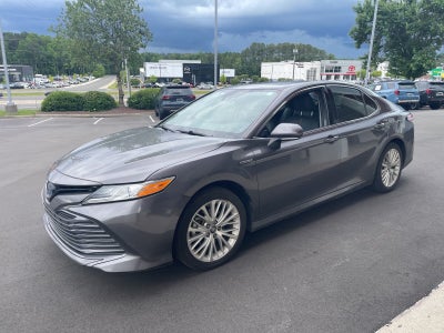 2019 Toyota Camry Hybrid XLE