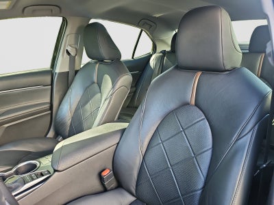 2018 Toyota Camry Hybrid XLE
