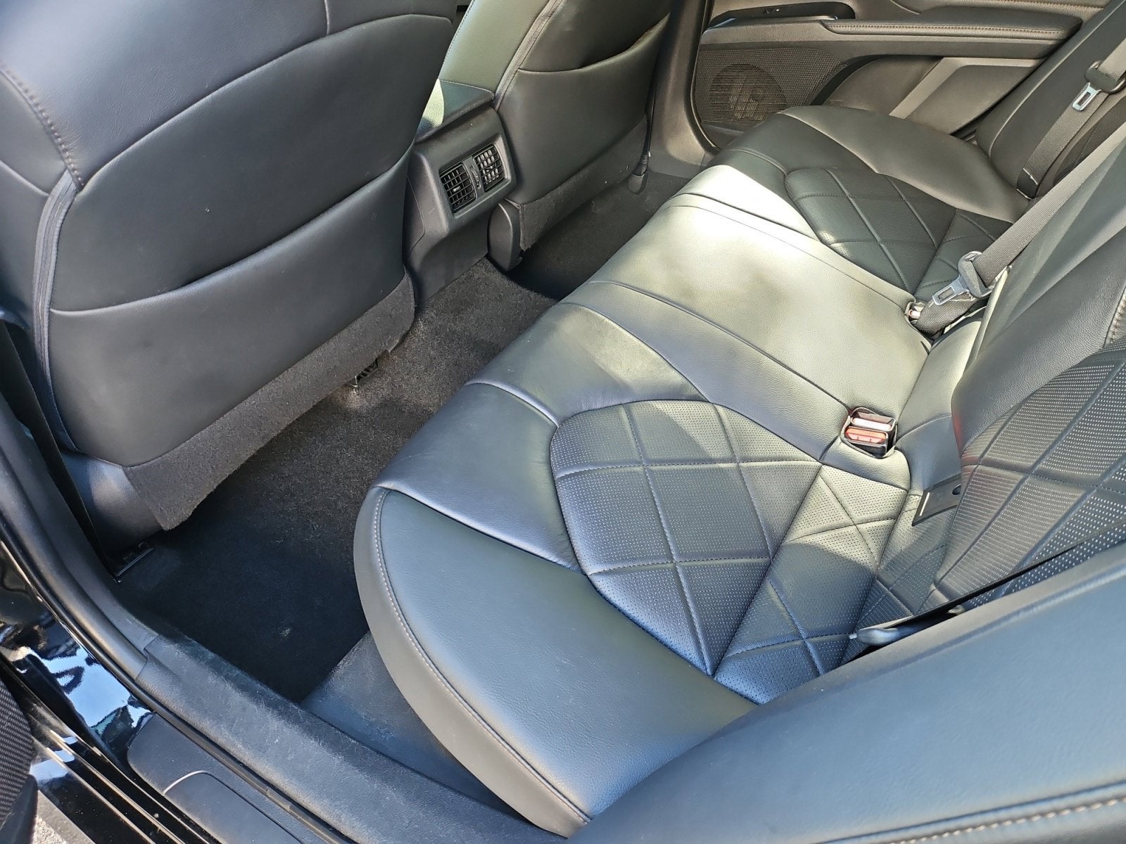 2018 Toyota Camry Hybrid XLE