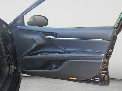 2018 Toyota Camry Hybrid XLE