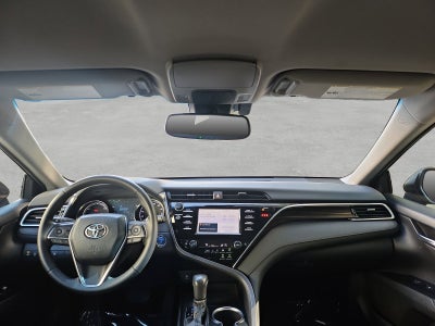 2018 Toyota Camry Hybrid XLE