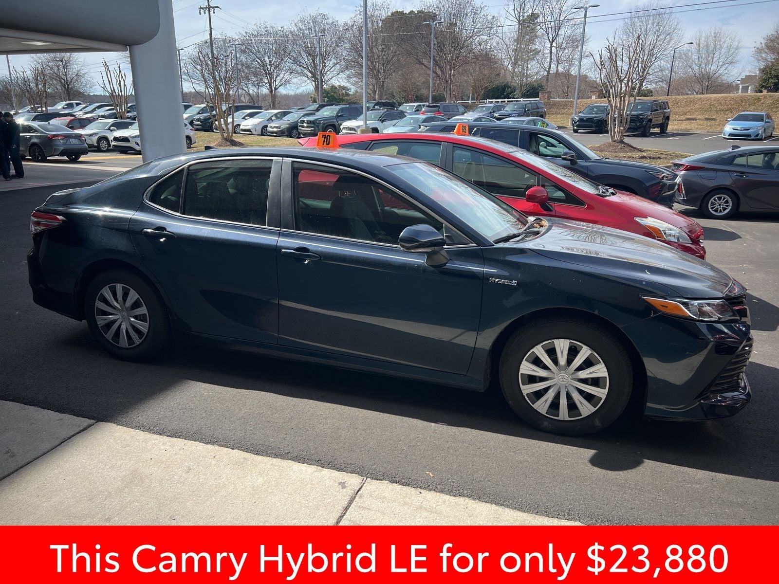 2019 Toyota Camry Hybrid LE