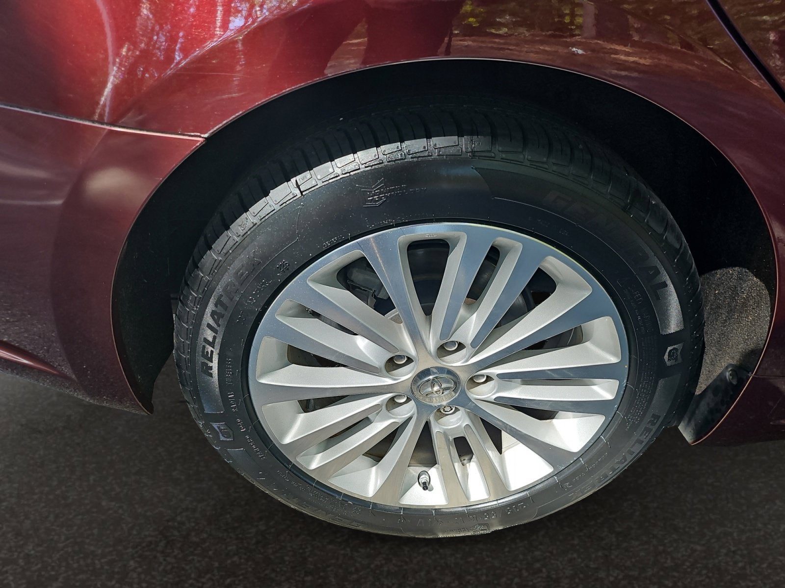 2015 Toyota Avalon Hybrid XLE Touring