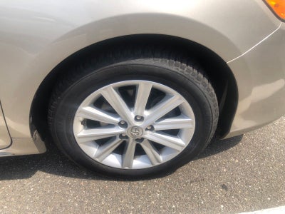 2014 Toyota Camry Hybrid XLE 2014.5