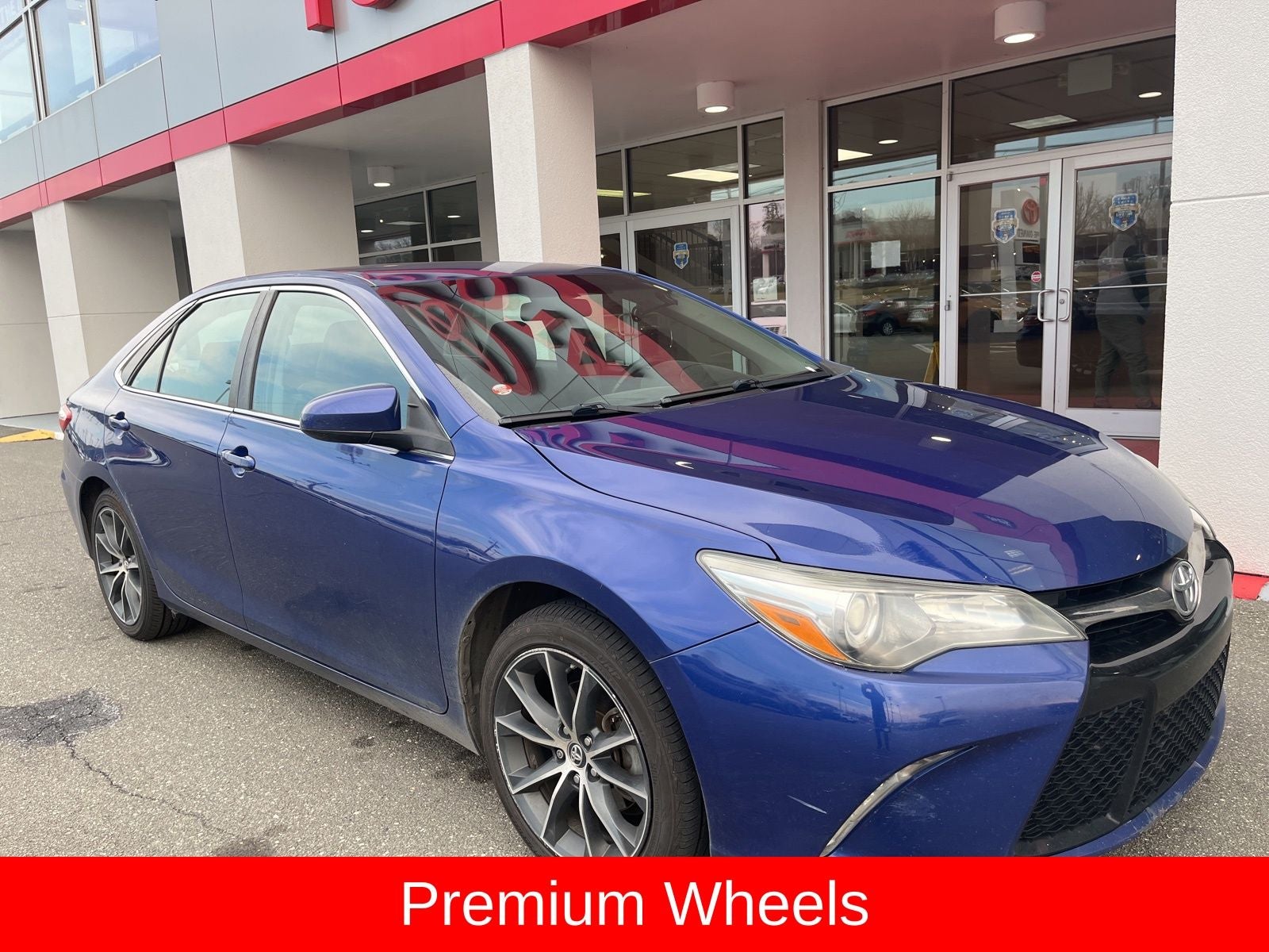 2015 Toyota Camry XSE