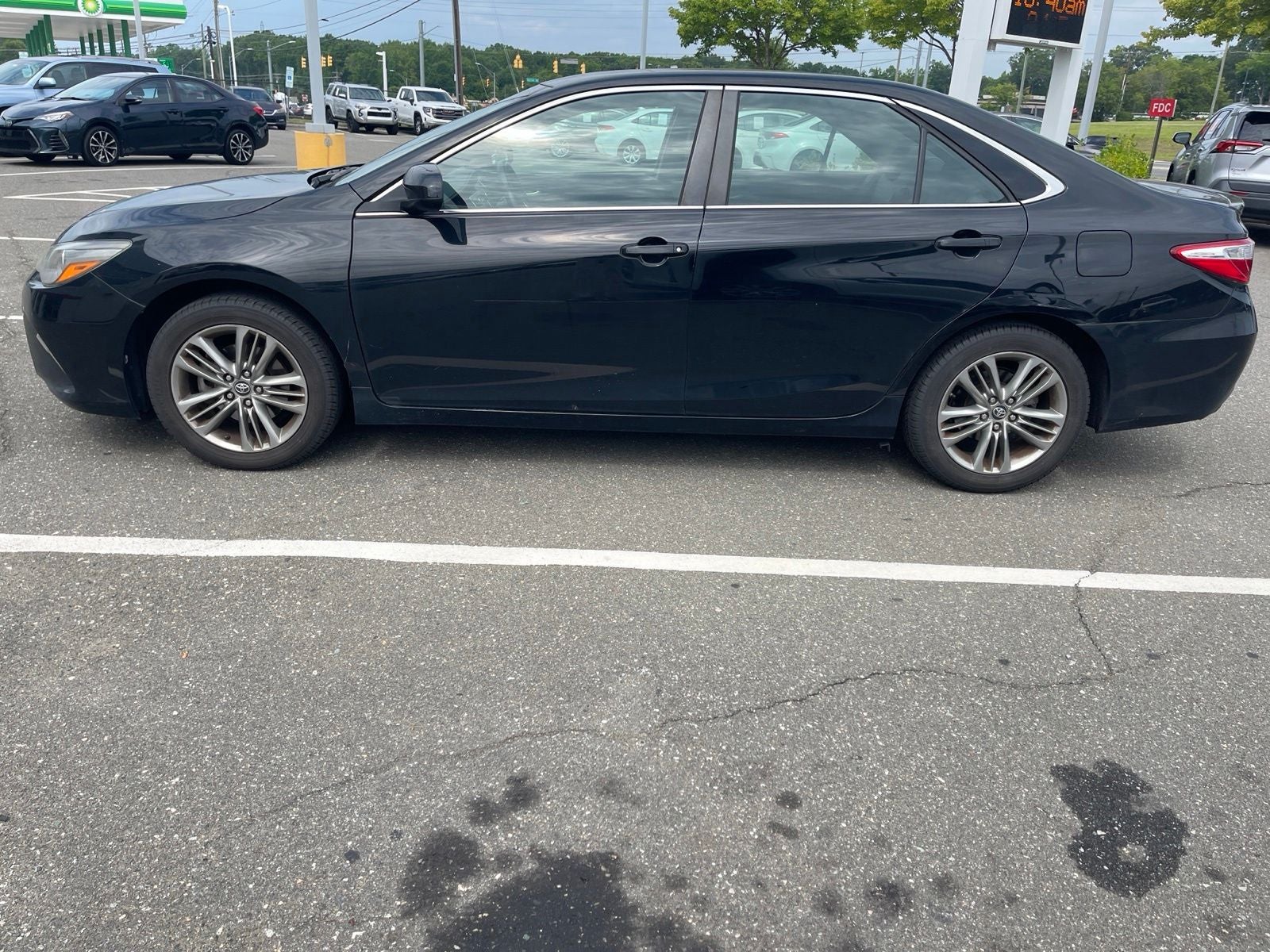 2017 Toyota Camry SE