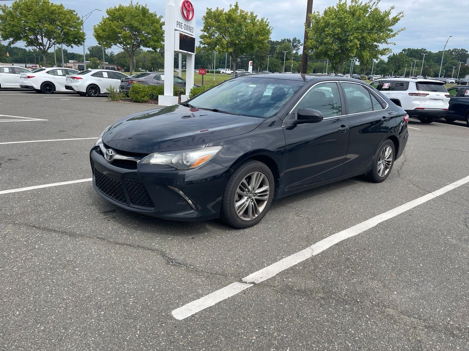 2017 Toyota Camry SE