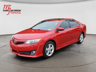 2014 Toyota Camry SE