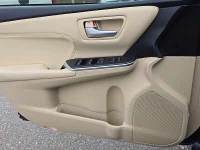 2017 Toyota Camry XLE