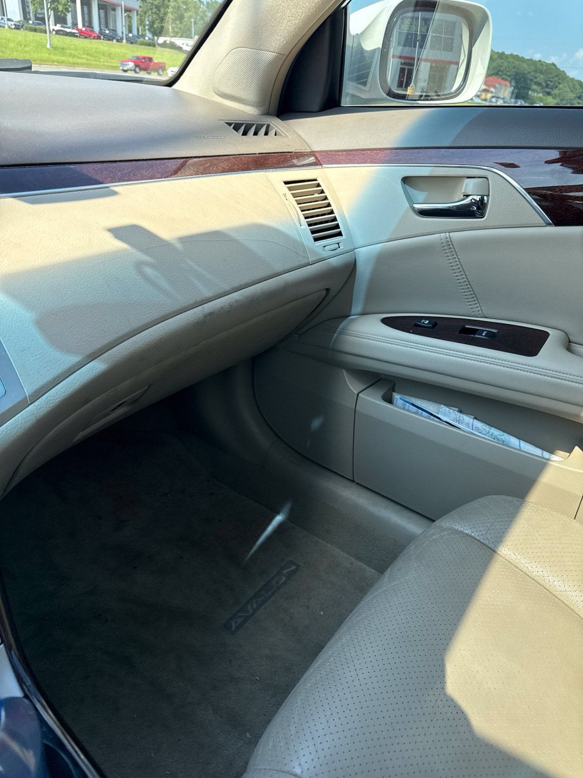 2010 Toyota Avalon Limited