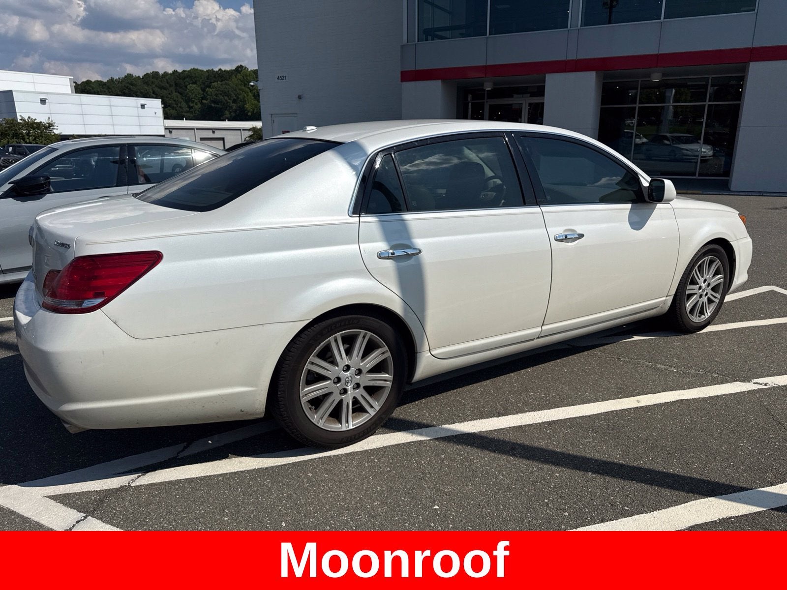 2010 Toyota Avalon Limited