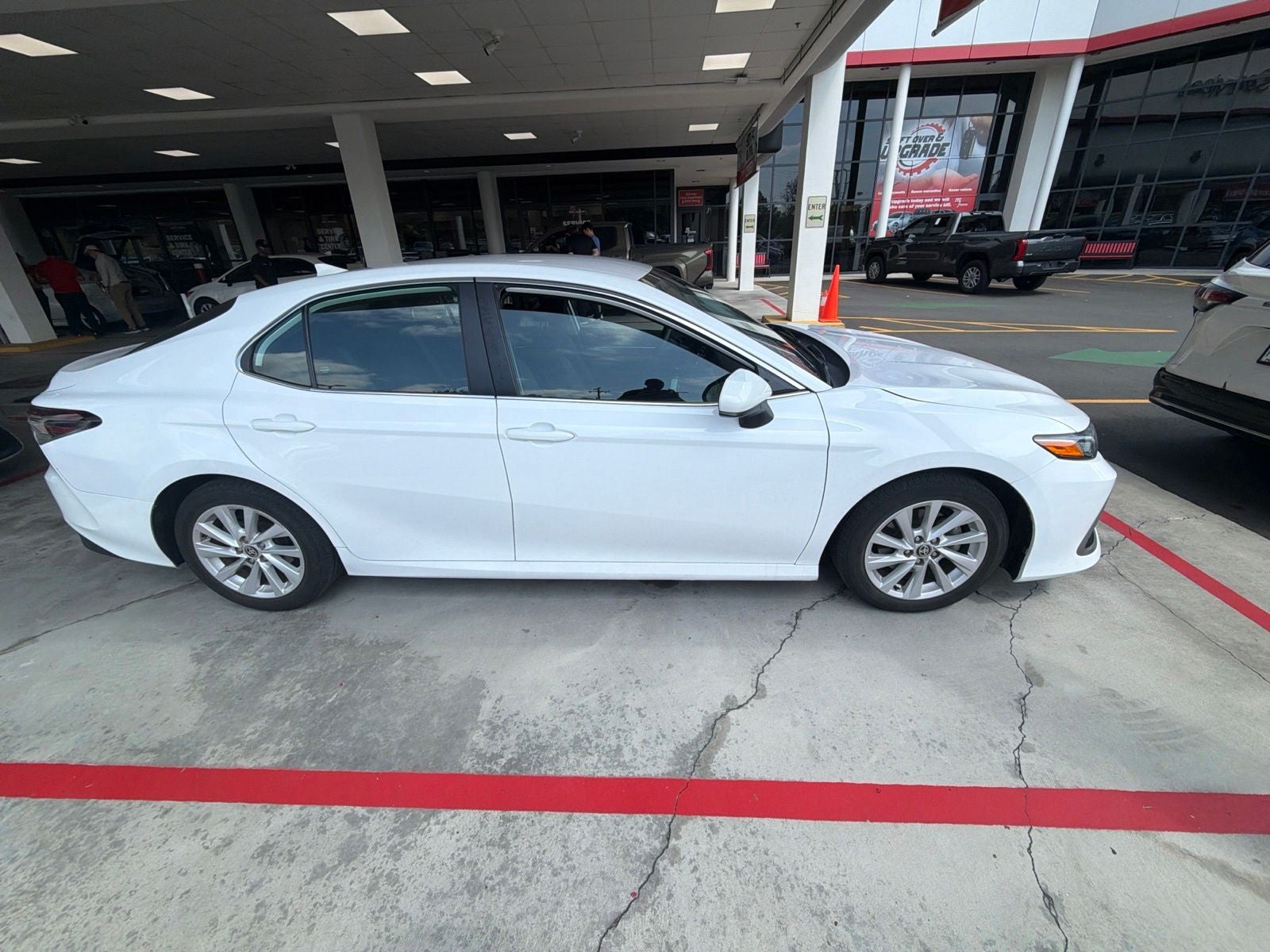 2024 Toyota Camry LE