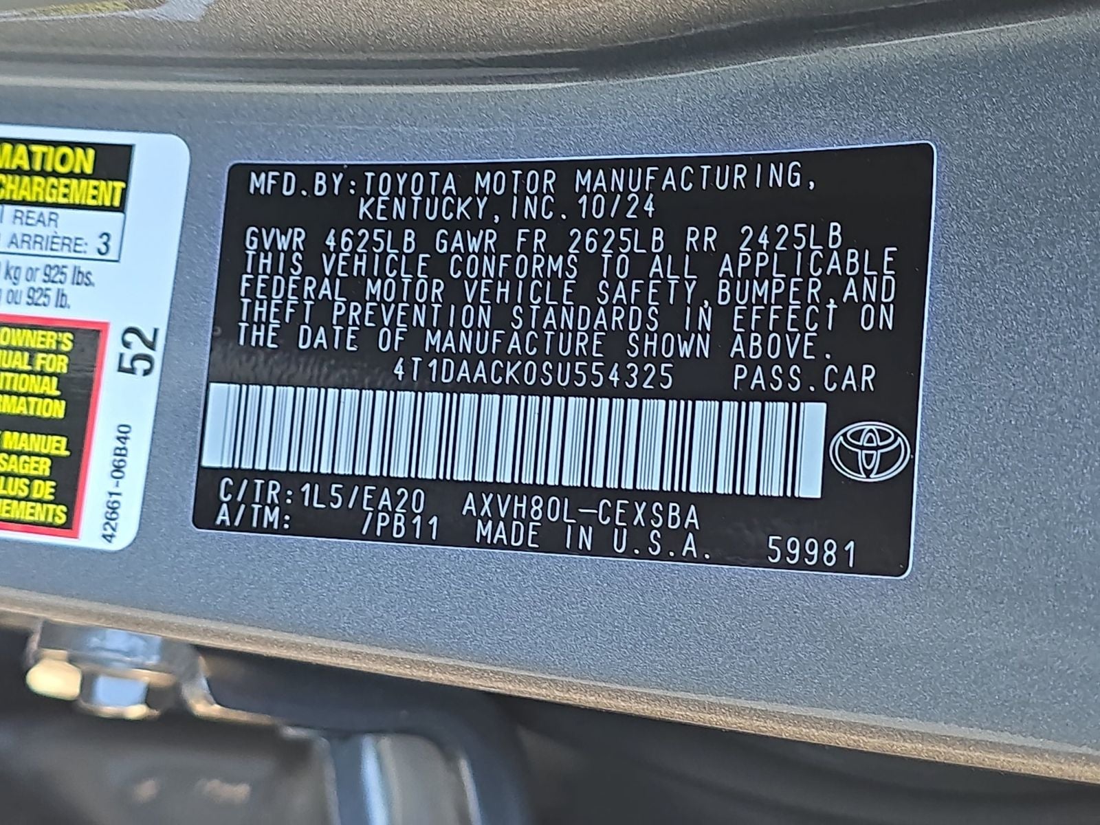 2025 Toyota Camry SE