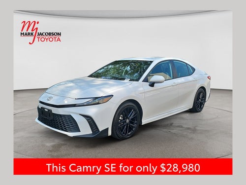 2025 Toyota Camry SE