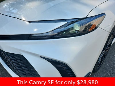 2025 Toyota Camry SE