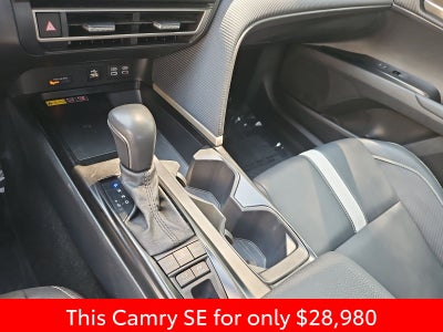 2025 Toyota Camry SE