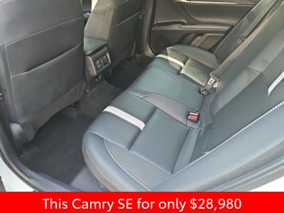 2025 Toyota Camry SE