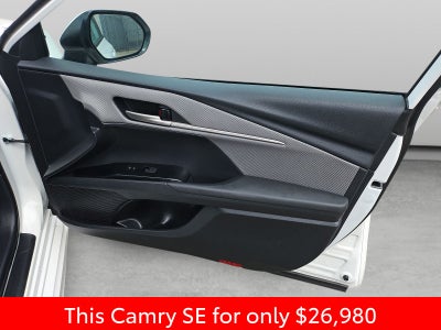 2025 Toyota Camry SE