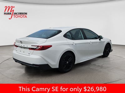 2025 Toyota Camry SE