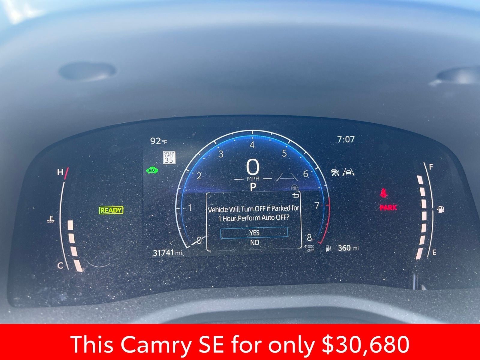 2025 Toyota Camry SE