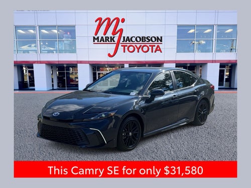 2025 Toyota Camry SE