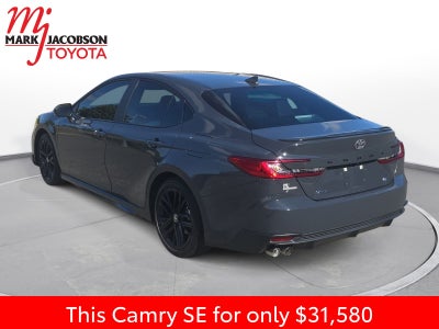 2025 Toyota Camry SE