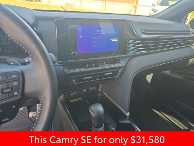 2025 Toyota Camry SE