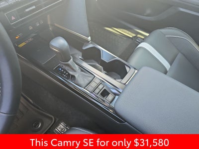 2025 Toyota Camry SE