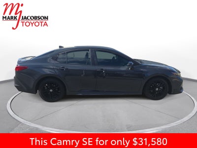 2025 Toyota Camry SE