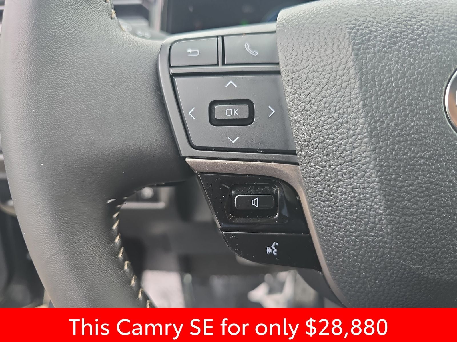 2025 Toyota Camry SE